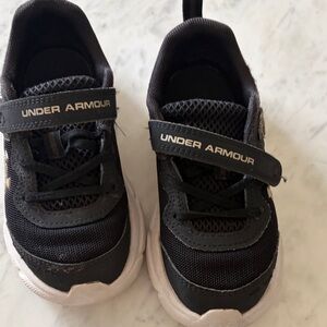 Under Armour Black and White Kids Hook-and-Loop Sneakers
